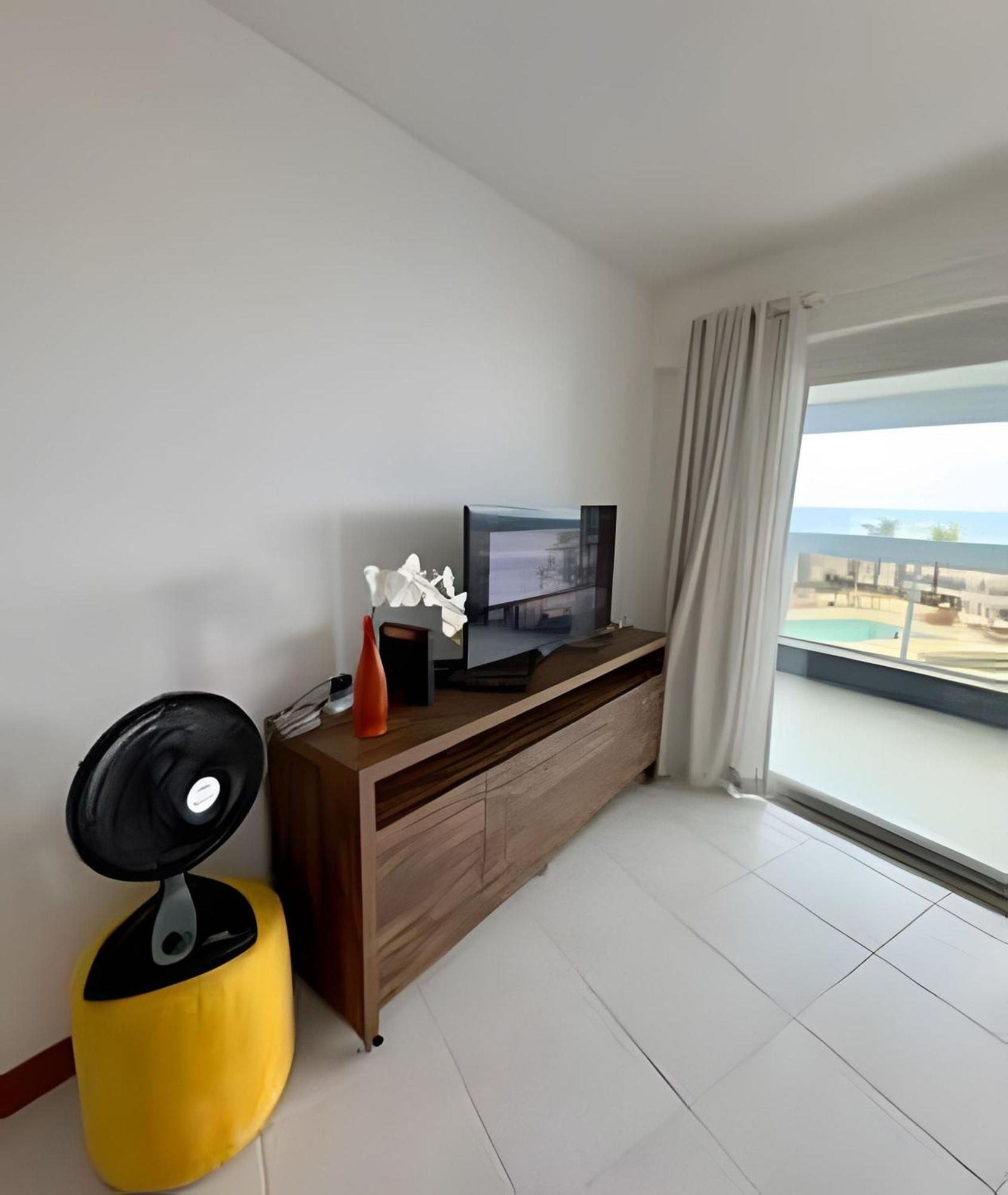 Apartamento 205 - Maravilhoso Vista Mar Armacao Salvador
