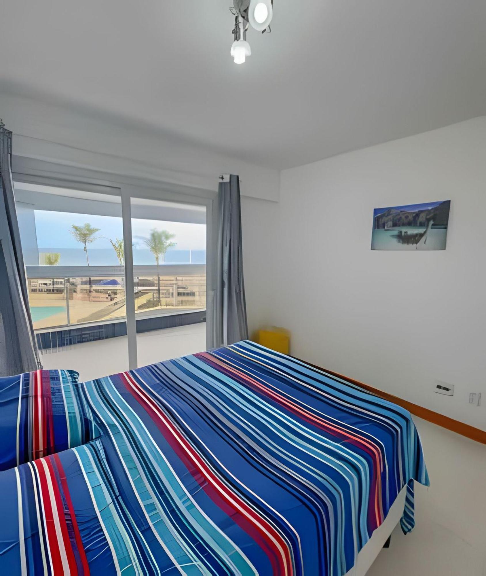 Apartamento 205 - Maravilhoso Vista Mar Armacao